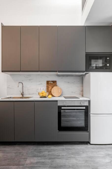 Ferienwohnung Beautiful And Cosy Flat La Latina-Rastro-Der Madrid Exterior foto